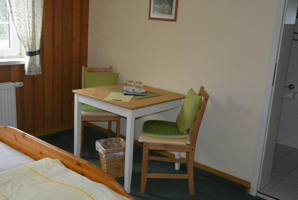 Pension Immergrün Kurort Jonsdorf Exterior foto